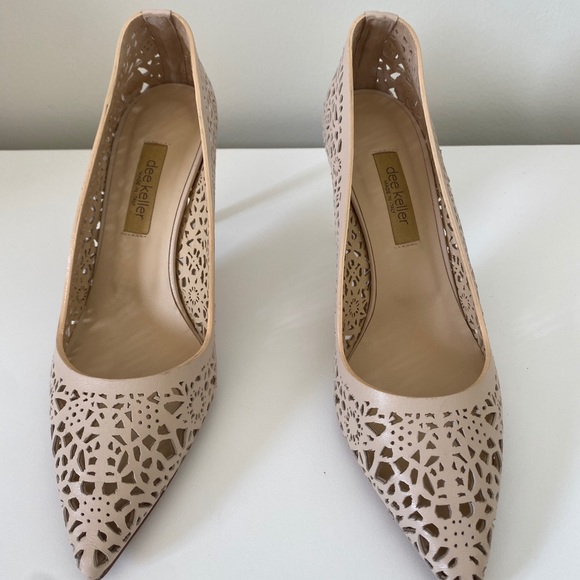 DEE KELLER Nude Carly Leather Lasercut Pumps - Picture 8 of 12